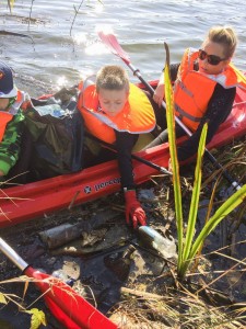 Sprzatamy_Rzeki_Wroclawia_Fundacja_OnWater.pl - fot M Strokowski 5802